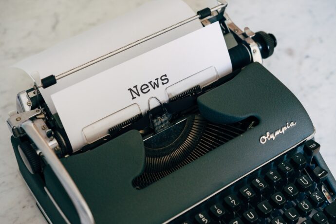 A typing machine that can be used by a foreign correspondent